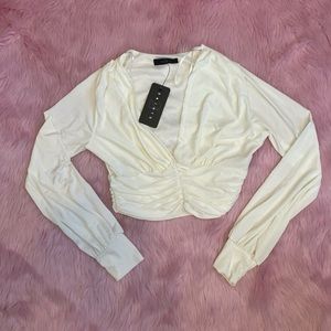 Soft scoop neck business shirt